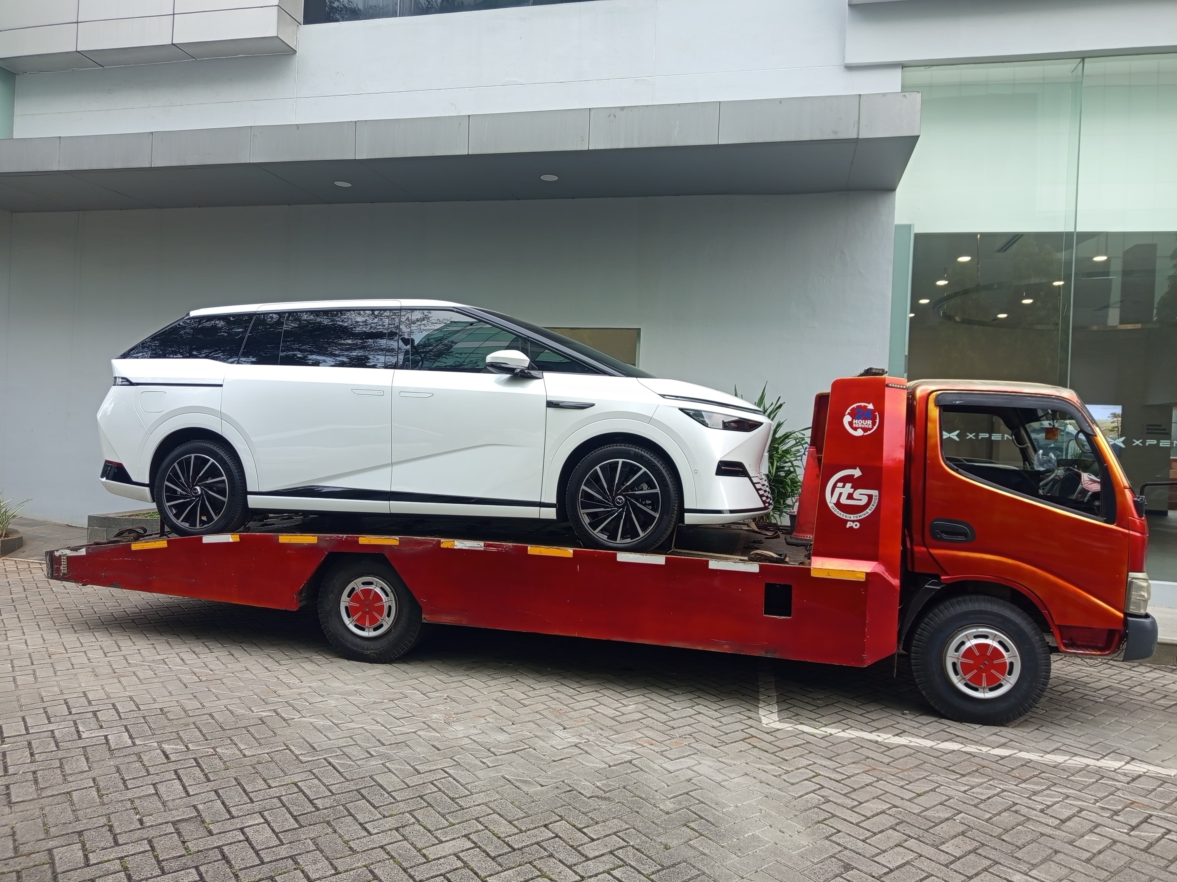 Pengiriman 1 unit mobil Jakarta ke Banjarmasin
